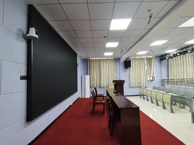 上饶师院某实训中心